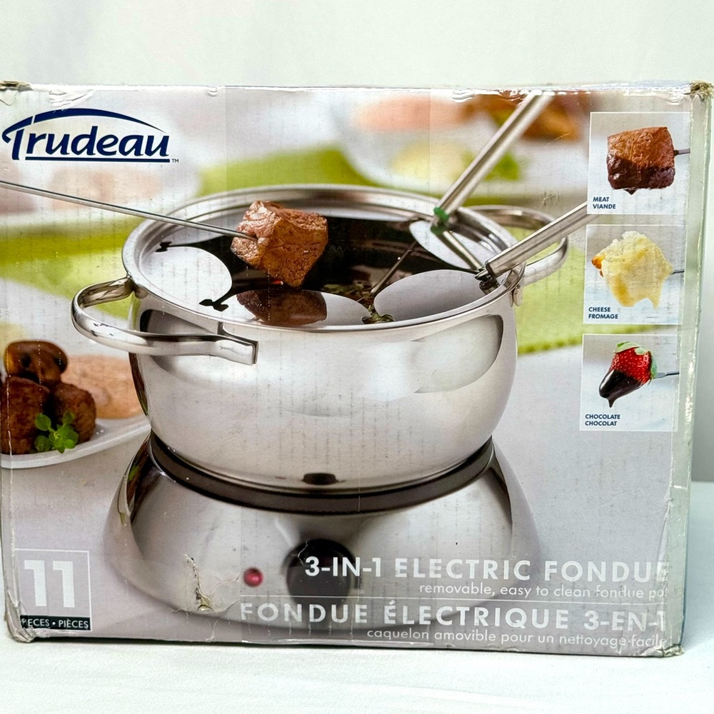 Trudeau 3 in 1 Electric Fondue Set jnd